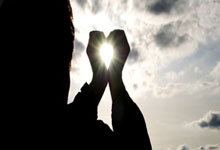 曼联老板:部分球员能力不足薪资过高 未提前解雇滕哈格是错误.